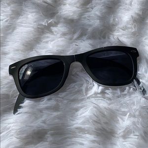 NWOT Foldable Sunglasses